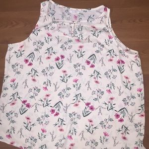 Maurices shirt NWOT. Size 1